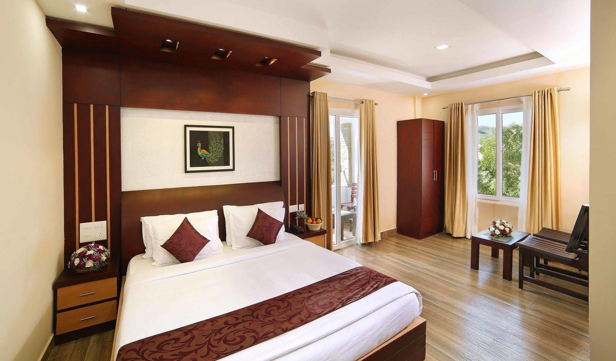 Elysium Garden Hotel Munnar Kültér fotó